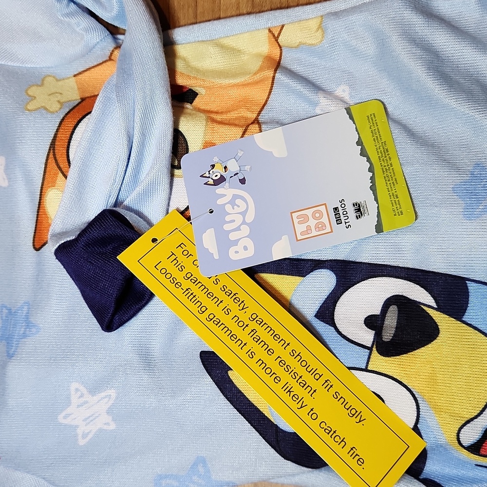 Bluey Pajama Set - Picture 3 of 6